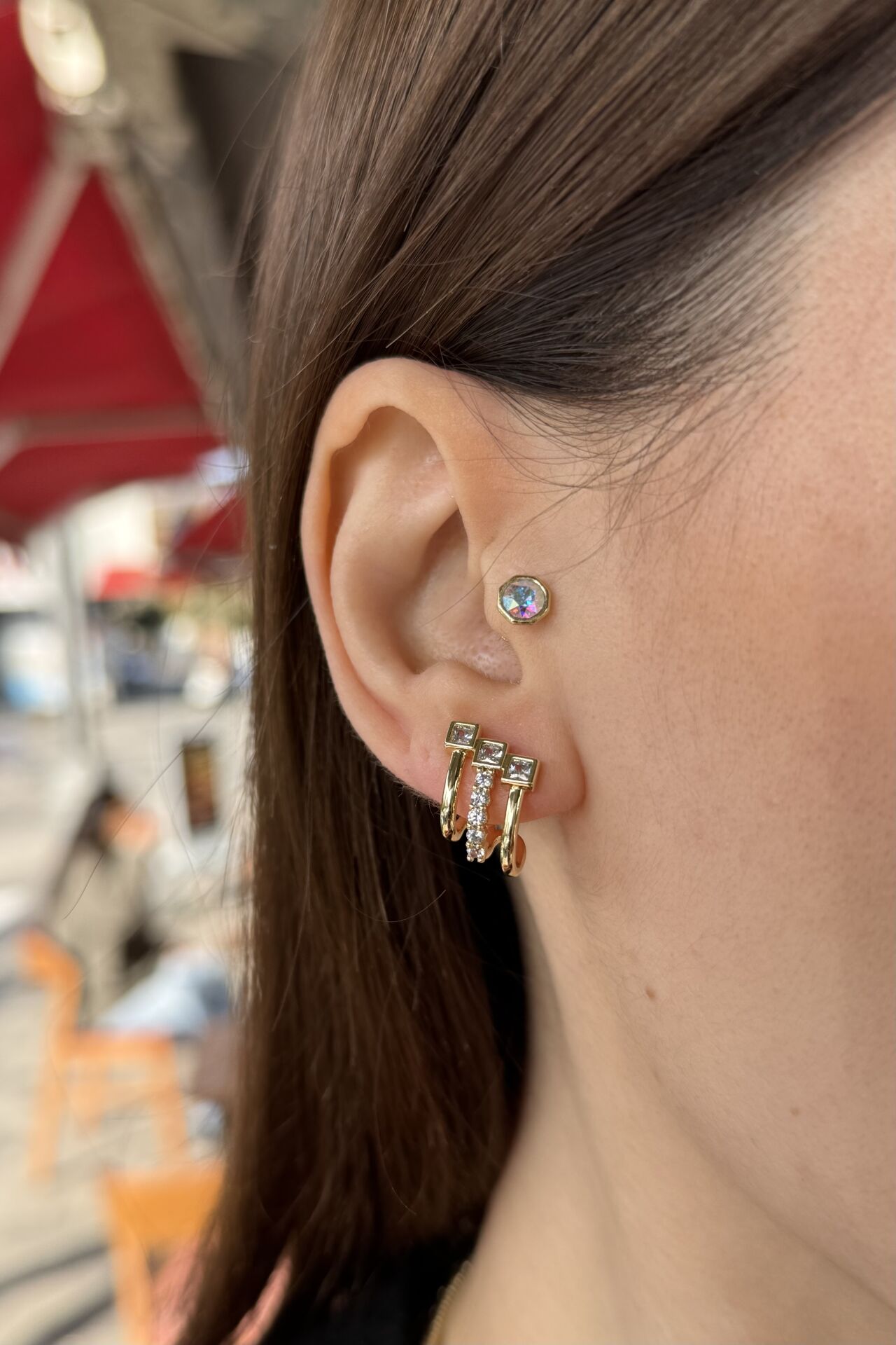 VIP Sıra Kare Taşlı 3'lü Görünüm Küpe