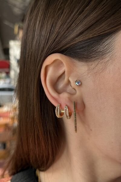 VIP Çift Sıralı Yay Model Halka Küpe