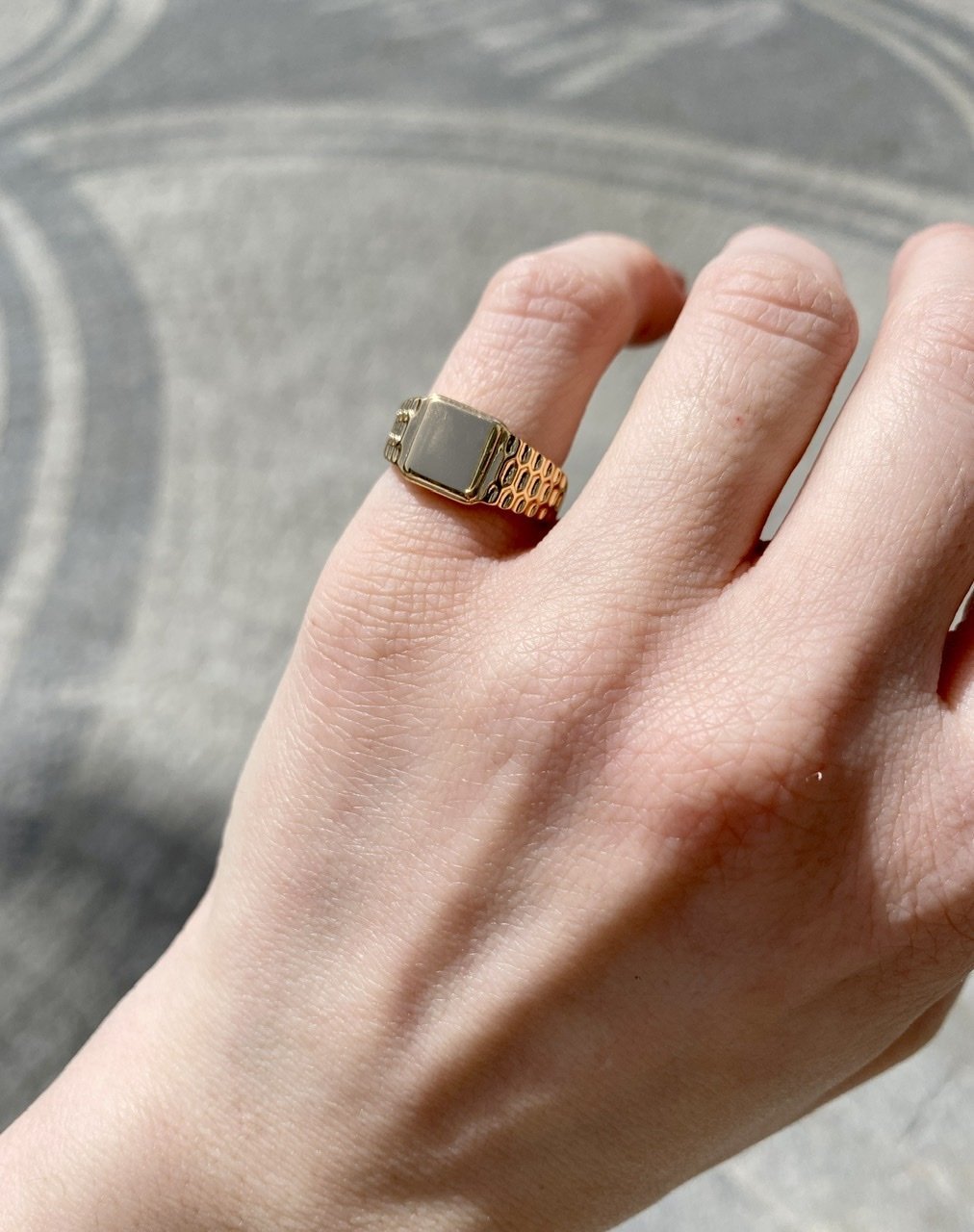 Kenarları Ezme Detay Şövalye Yüzük Ayarlanabilir