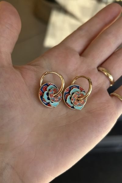 Mineli Otantik 3 Pullu Halka Küpe Kırmızı Mavi