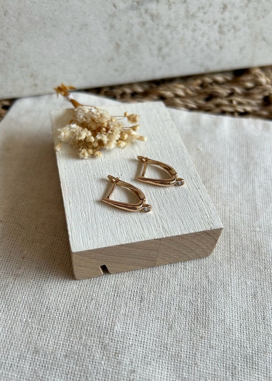 VIP Seri Yuvarlak Taş Detaylı Damla Oval Küpe