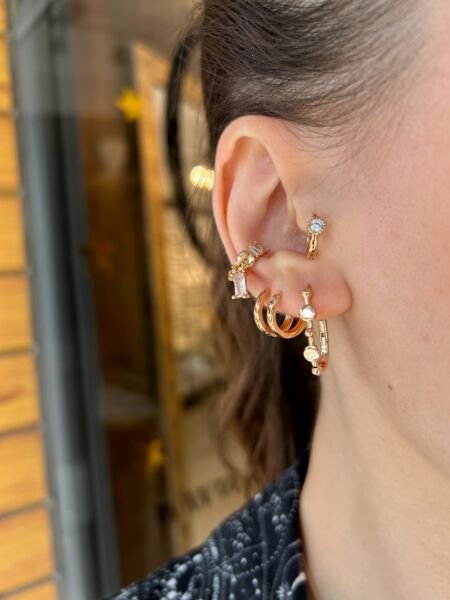 VIP Seri Pul Desenli Oval Halka Küpe