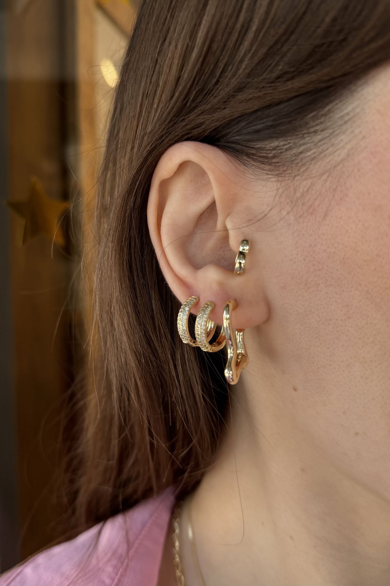 VIP 3 Sıra Gömme Taşlı Halka Küpe 14K