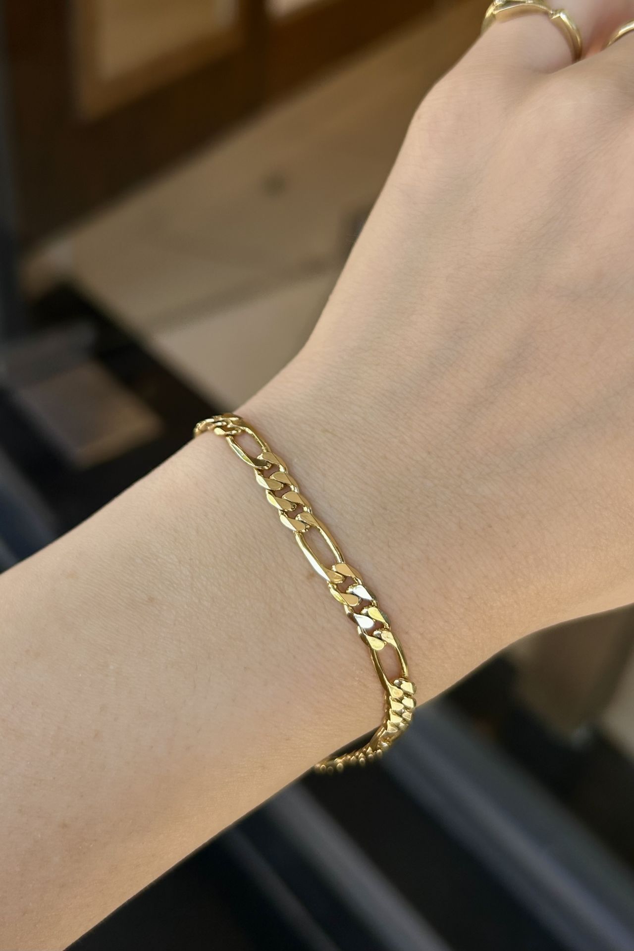 VIP Ezme Detay Figaro Zincir Bileklik 17 + 4 cm 14K