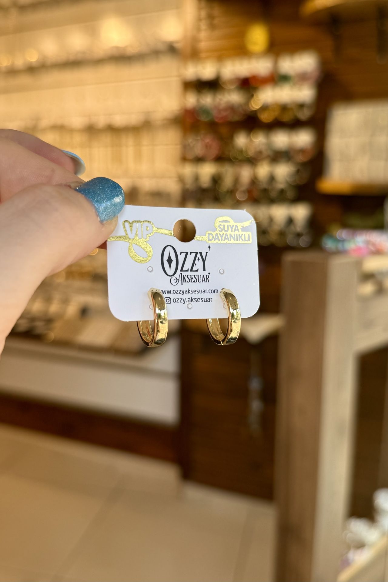 VIP Orta Boy Sade Halka Küpe 14K